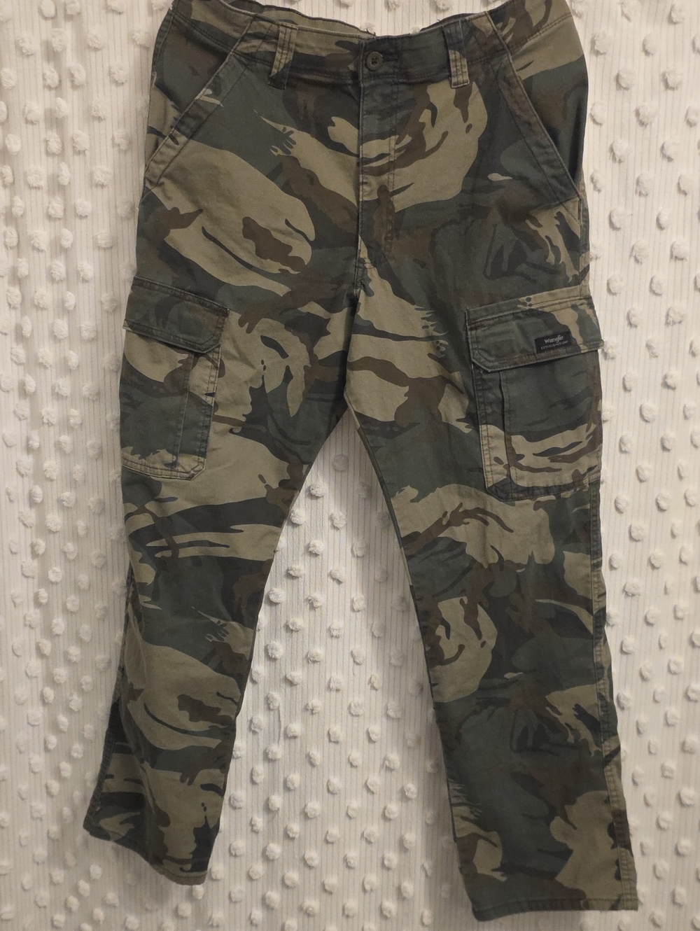 Wrangler Mens Green Camo Cargo Pants